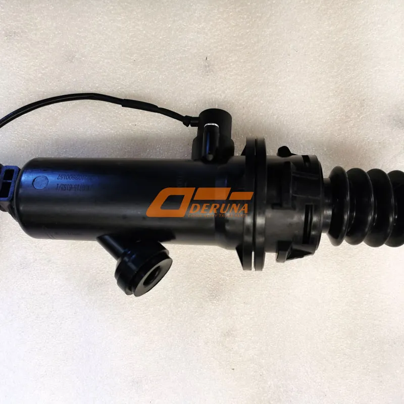 711W30715-6152 Main Clutch Pump