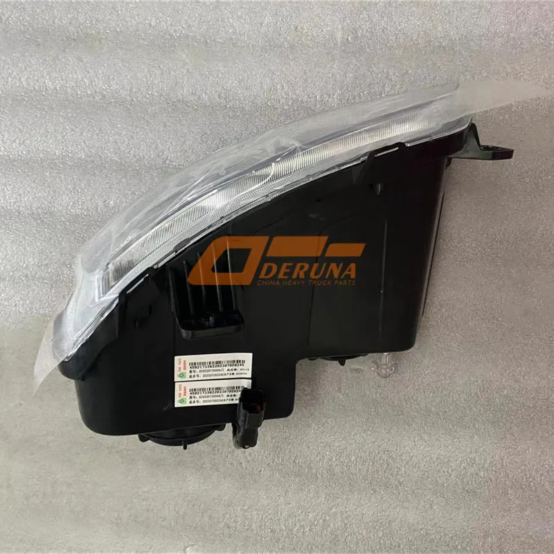 EZ9225720004 Front Fog Lamp (Right)