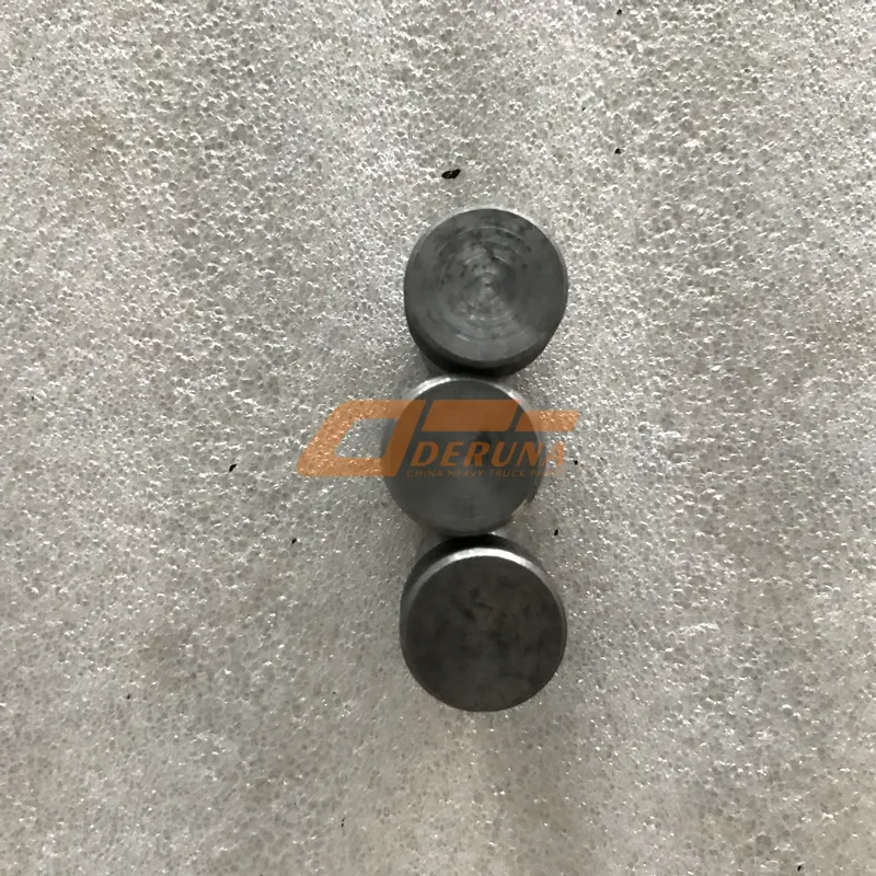 199000520006 Bolt Center Spring Rear Old Model