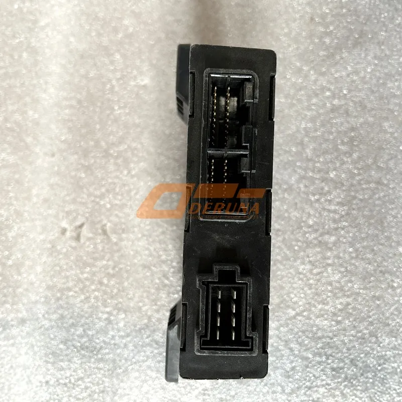 712W28230-6034 Driver'S Assistant Side Door Controller