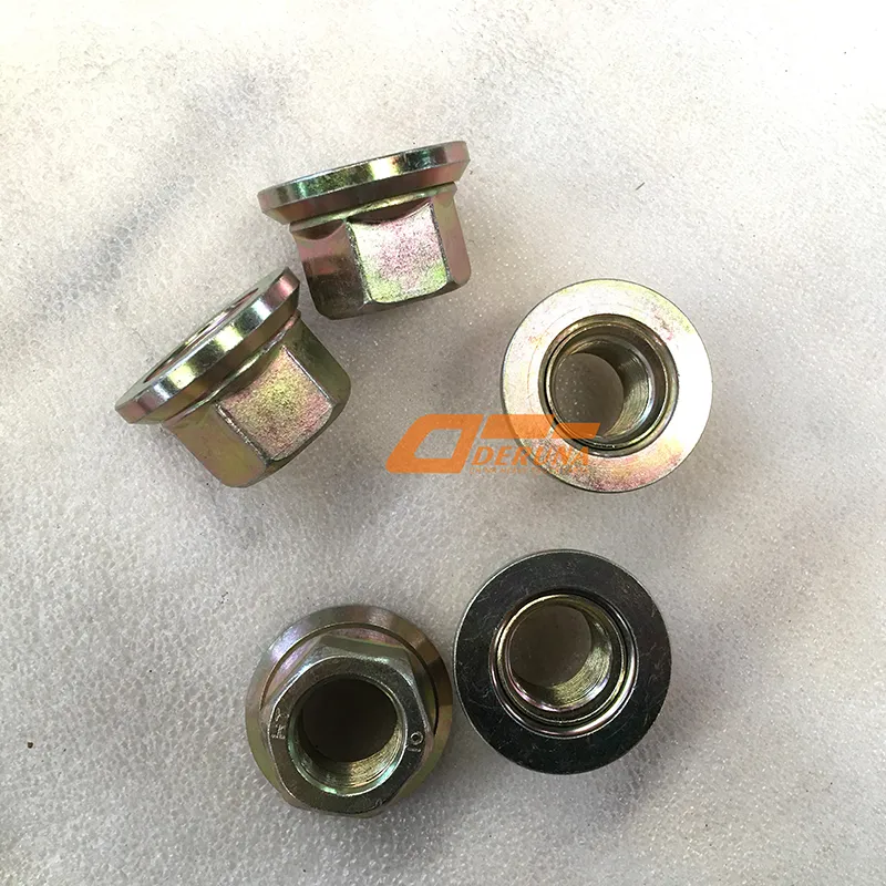 810W45501-0174 M22X1. 5X82 Wheel Stud