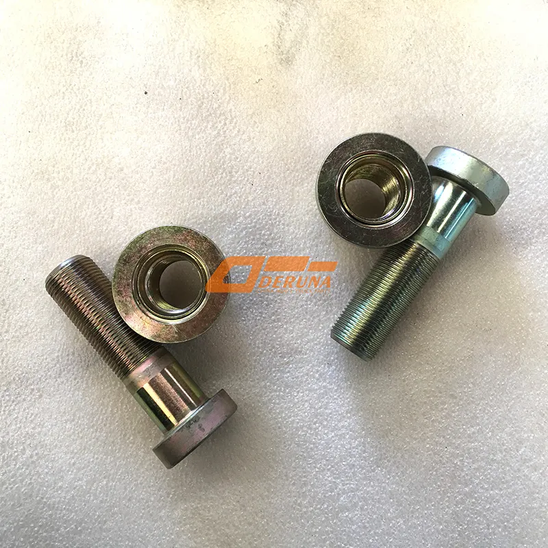 810W45501-0174 M22X1. 5X82 Wheel Stud