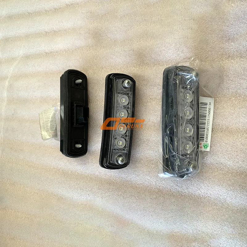 811W25260-6002 High-Top Front Clearance Lamp (Full-Sealed)