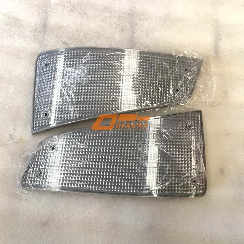 812W25260-6003 Front Decorative Lamp (Left)