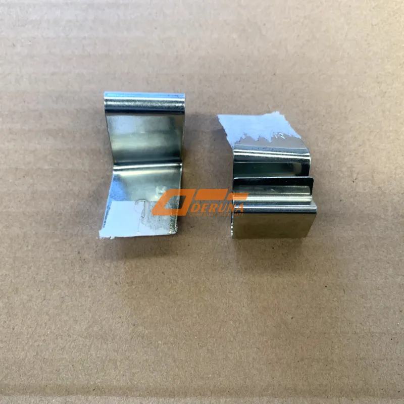 812W41685-0033 Left Spring Plate