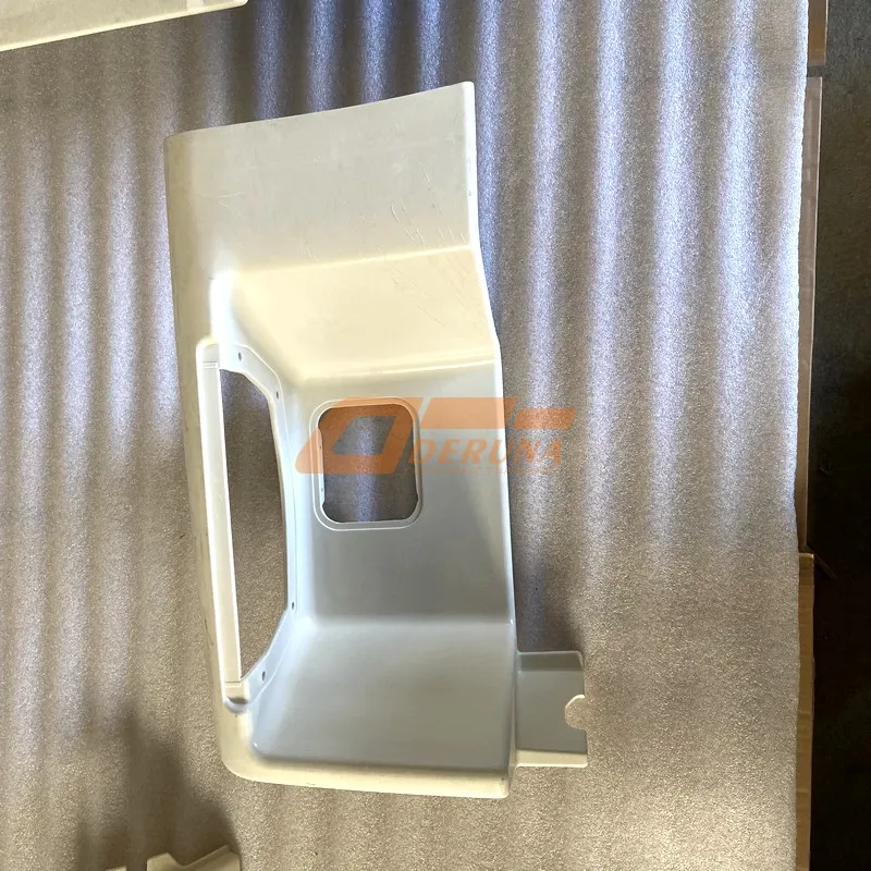 812W61510-0804TQS606 Right Footrest