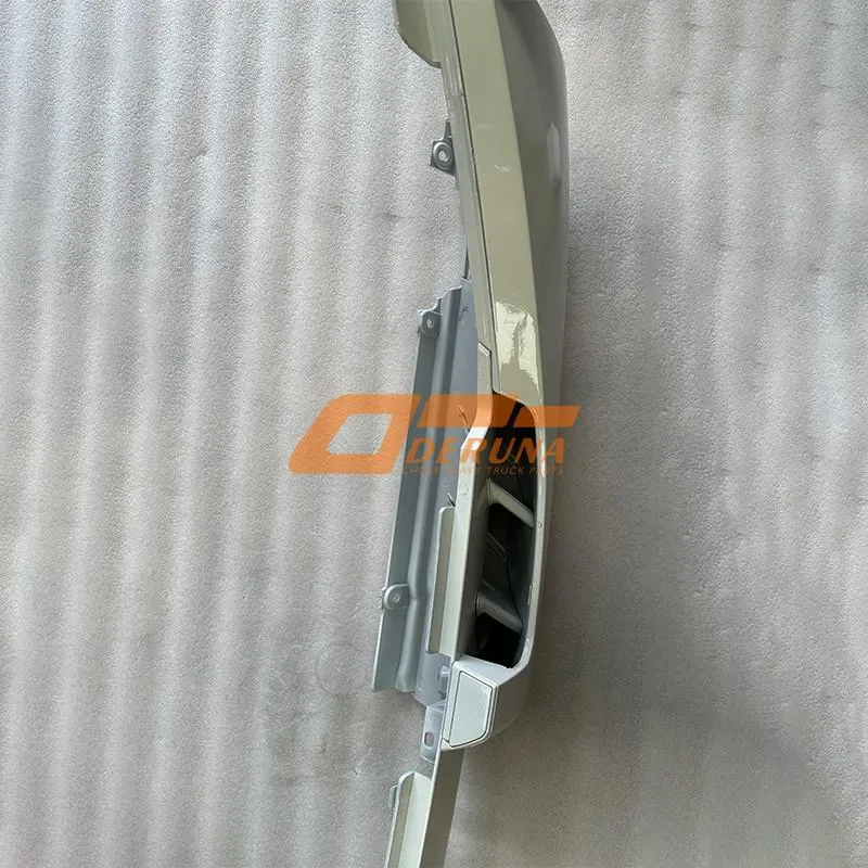 WG1662115006 Right Windshield Assembly