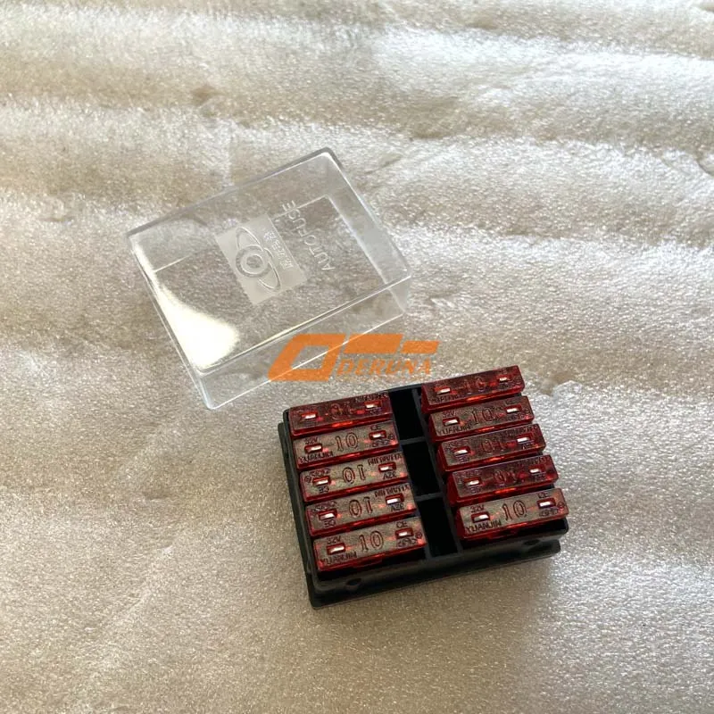WG9716582301+003 10A Chip Fuse