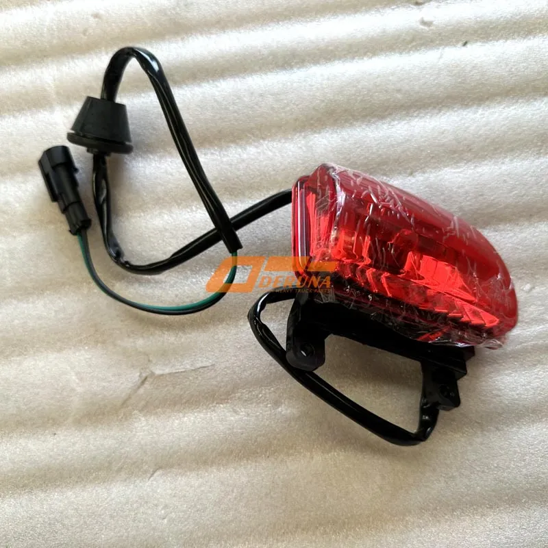 WG9925720046 Rear Clearance Lamp (Right / Wiring Harness 1200)