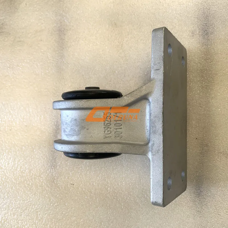 YG9625530101 Left Radiator Bracket