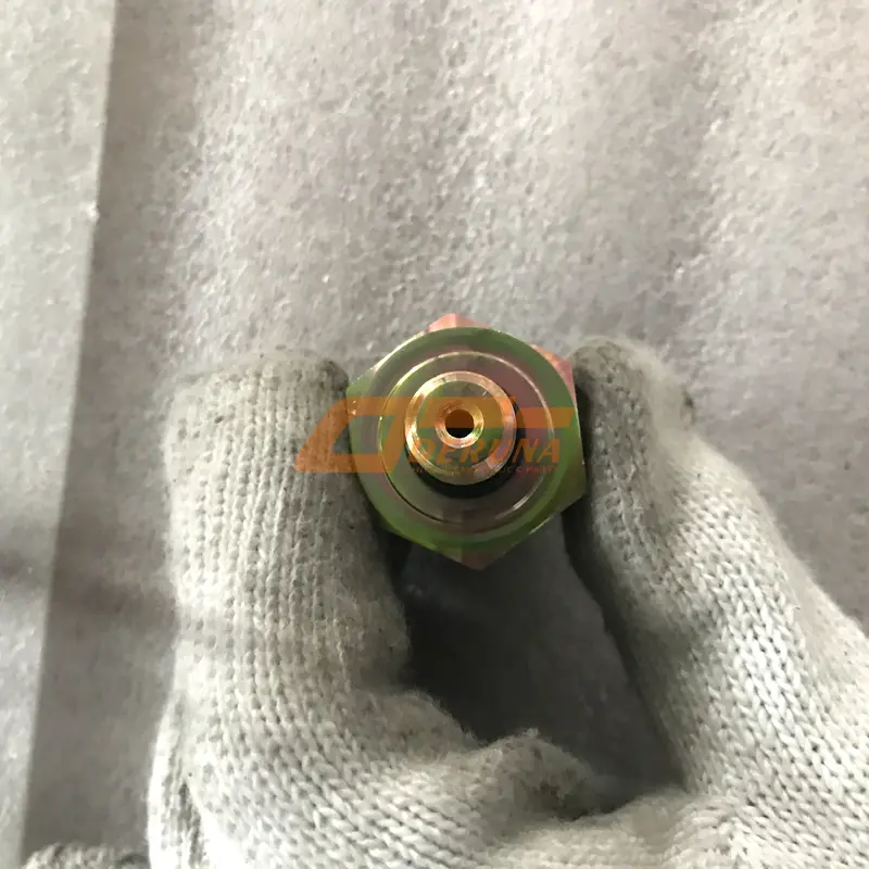 Sinotruk Howo A7 Truck Parts- VG1500090051 Oil Pressure Sensor E2 ...