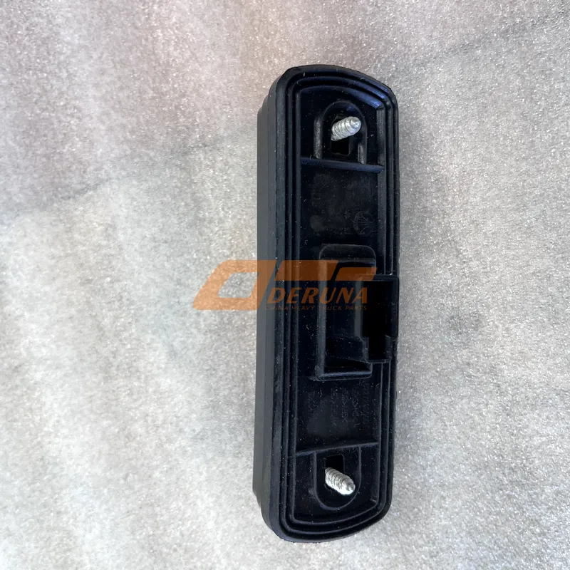 YZ962272000001 Trailer Front Marker Light