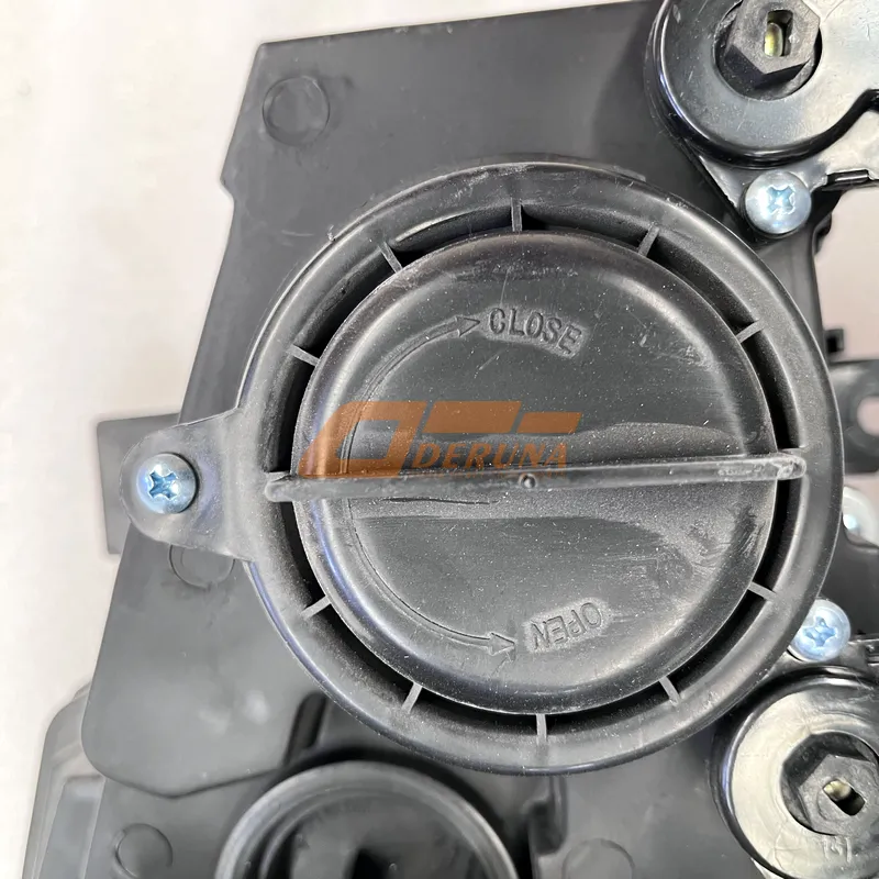 3711015-59A-C Left Front Combination Lamp Assembly
