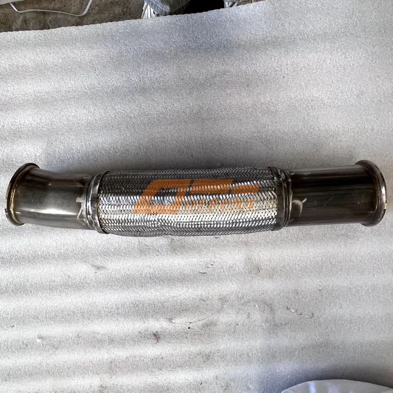 712W15204-0045 Exhaust Pipe