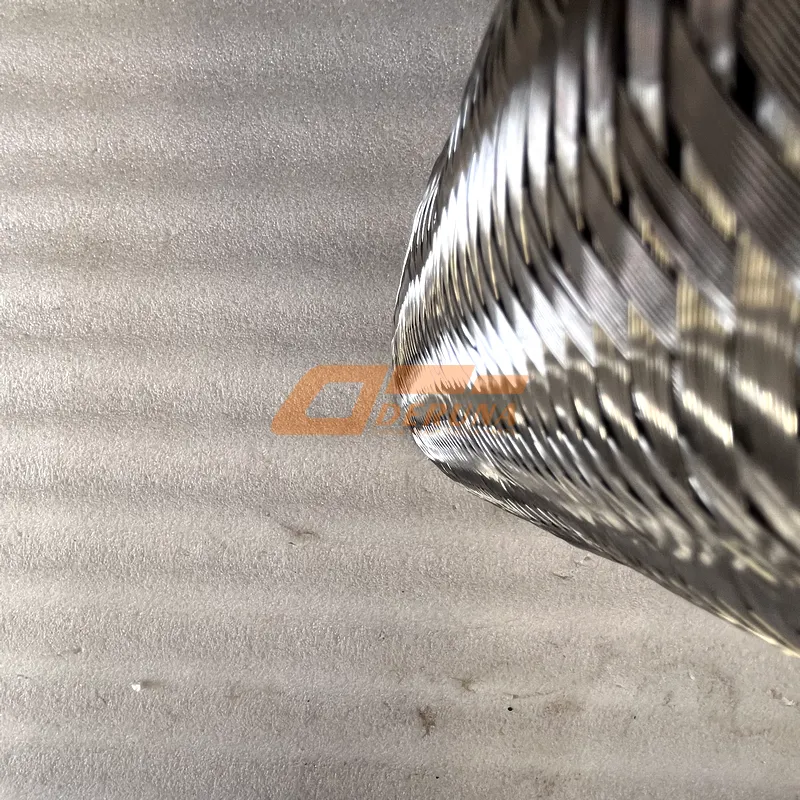 712W15204-0045 Exhaust Pipe