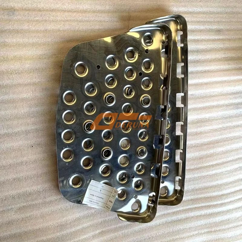 712W61511-8001 Left Pedal Skid Plate