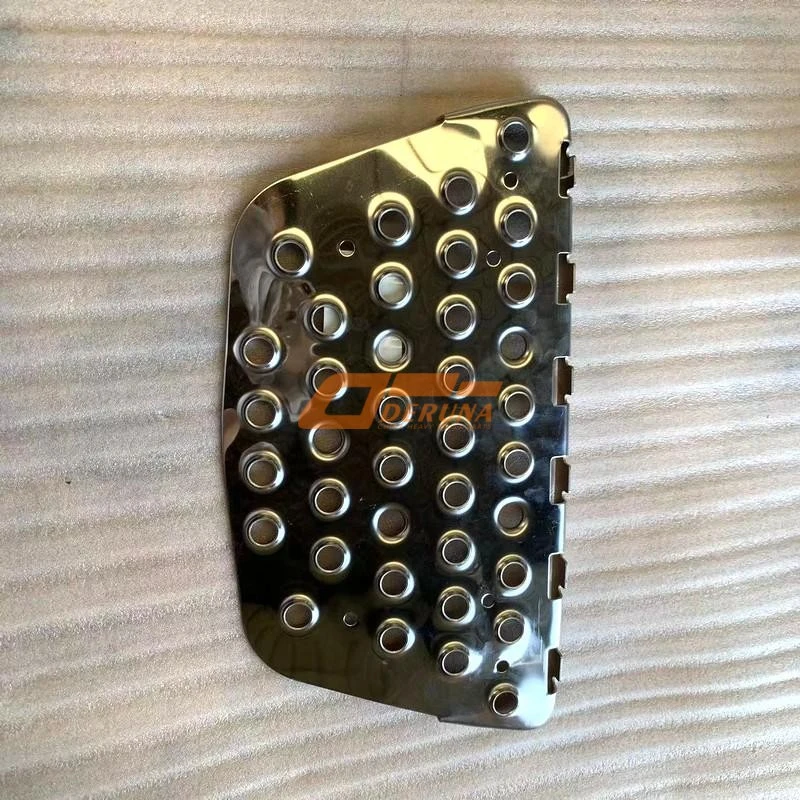 712W61511-8001 Left Pedal Skid Plate