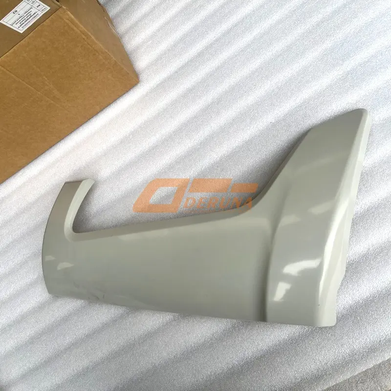 712W62410-6050 Right Windshield Outer Plate