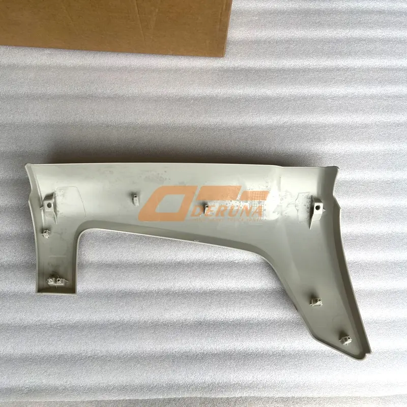 712W62410-6050 Right Windshield Outer Plate