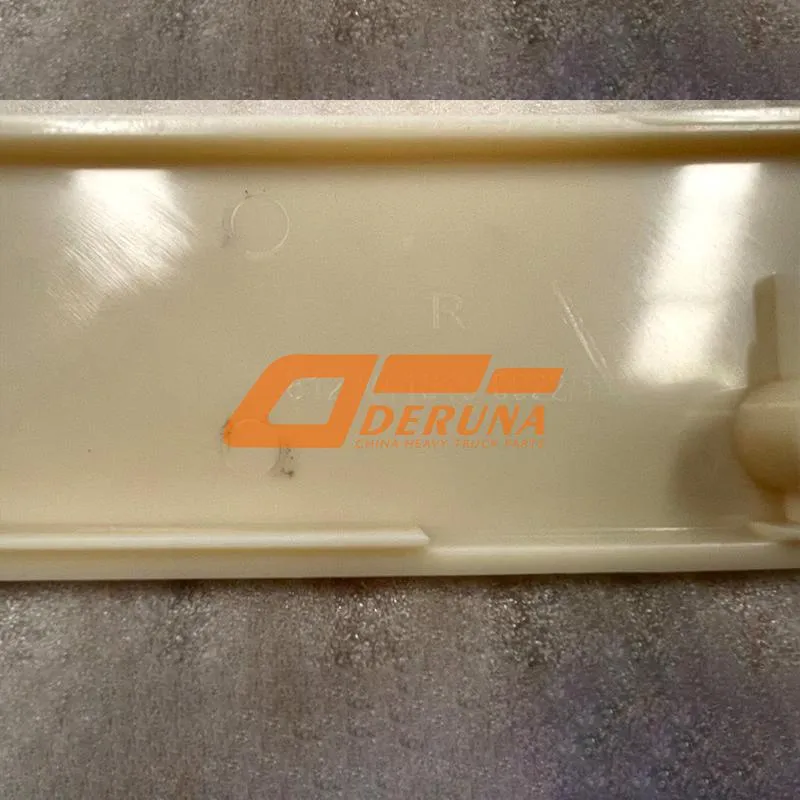 812W41610-0022TW0001 Bumper Right Trim Panel