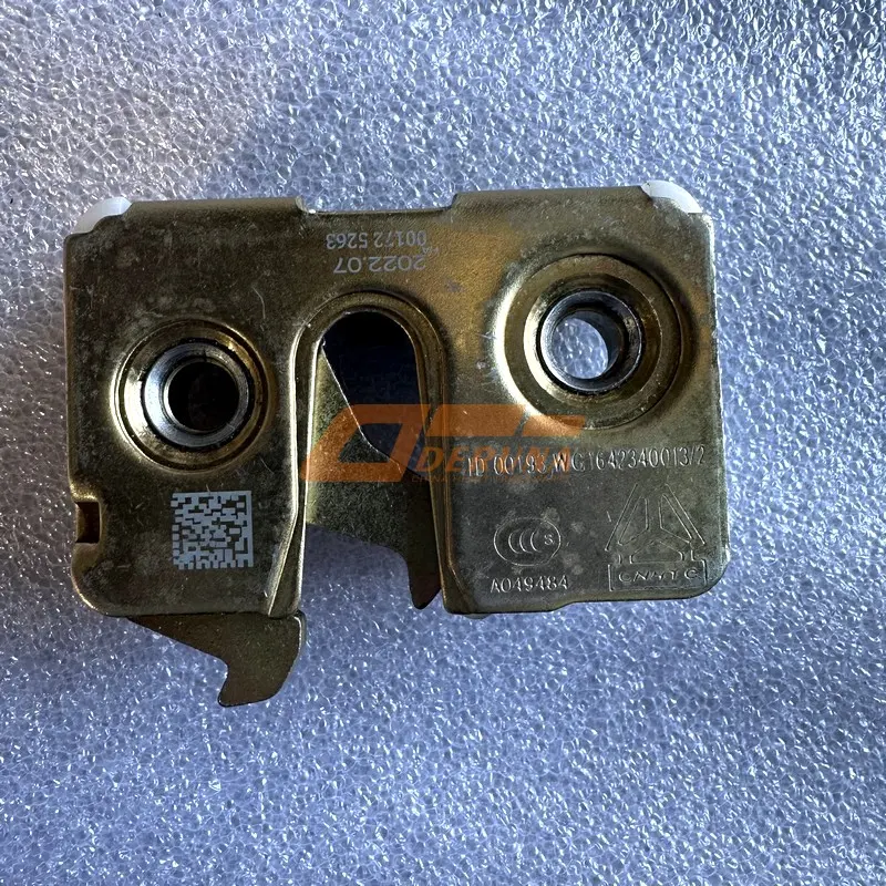 WG1642340013 Right Door Lock Block Assembly
