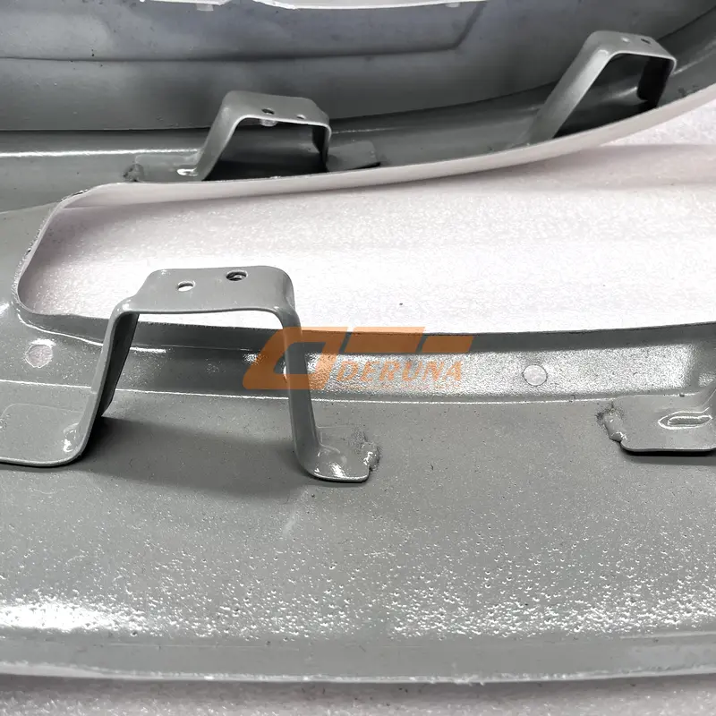 2803040-70U/C-B Front Right Bumper Assembly