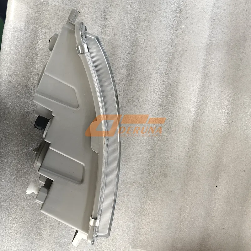 3732015-2000-C00/E Fog lamp left FAW J7