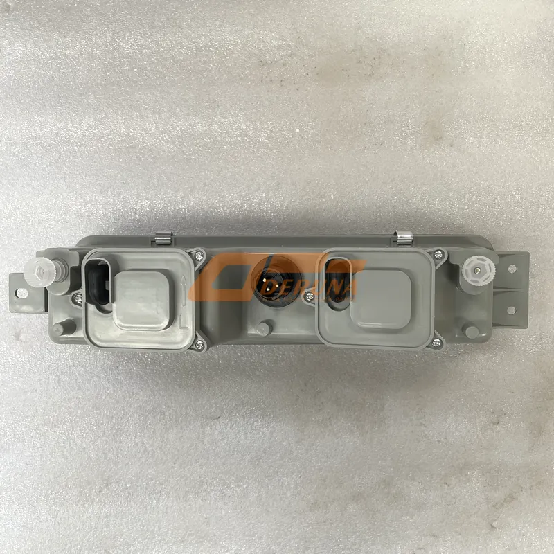 3732020-53A-B Right Front Fog Lamp Assembly
