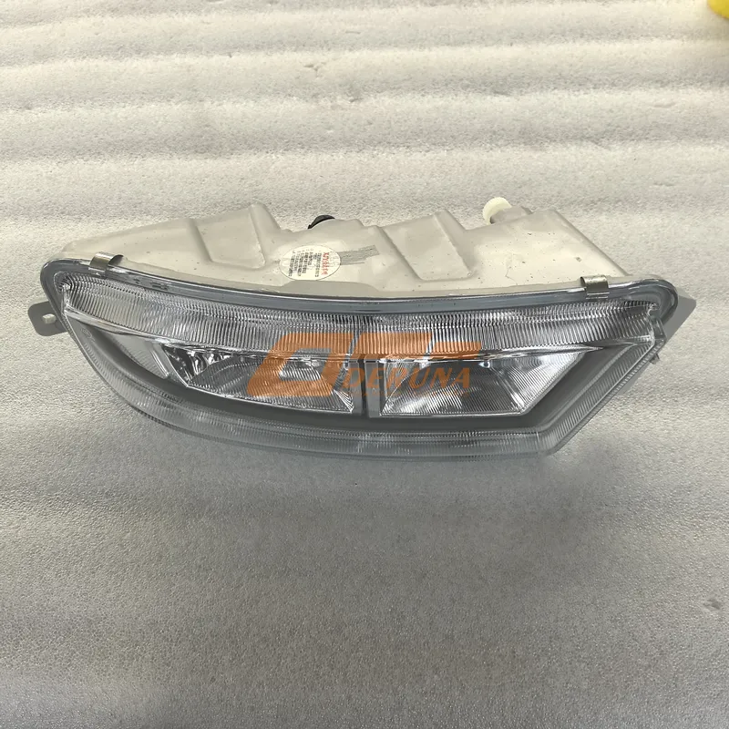 3732020-2000-C00/E Fog lamp right FAW J7