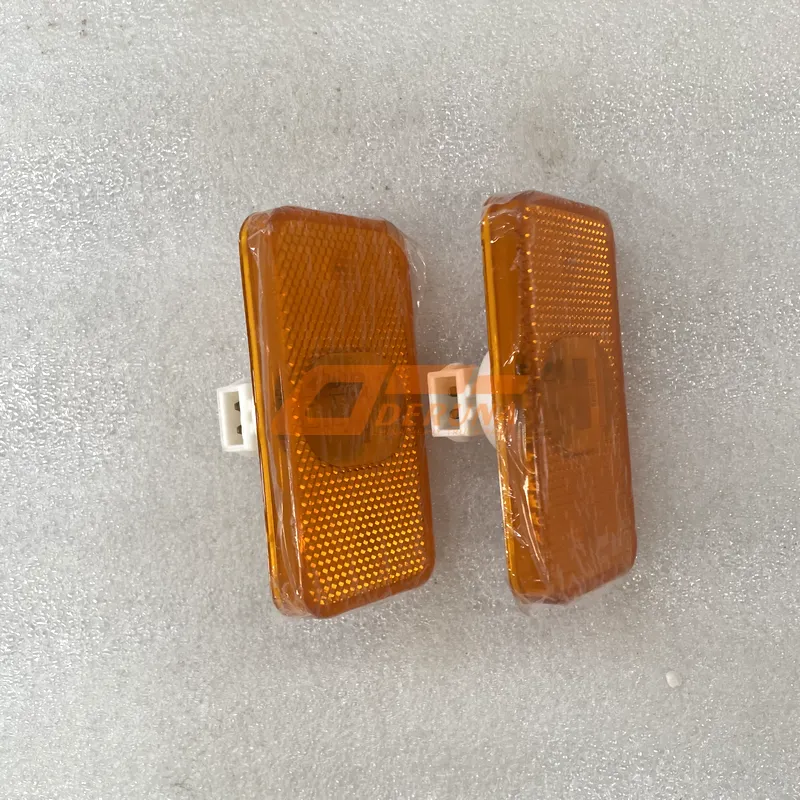 3733010-55A-E Side Marker Lamp Assembly