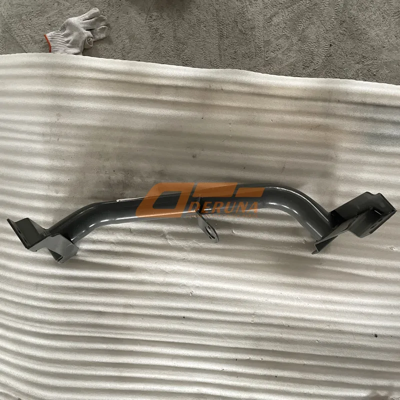 810W615405032 Right Fender Front Bracket Assembly