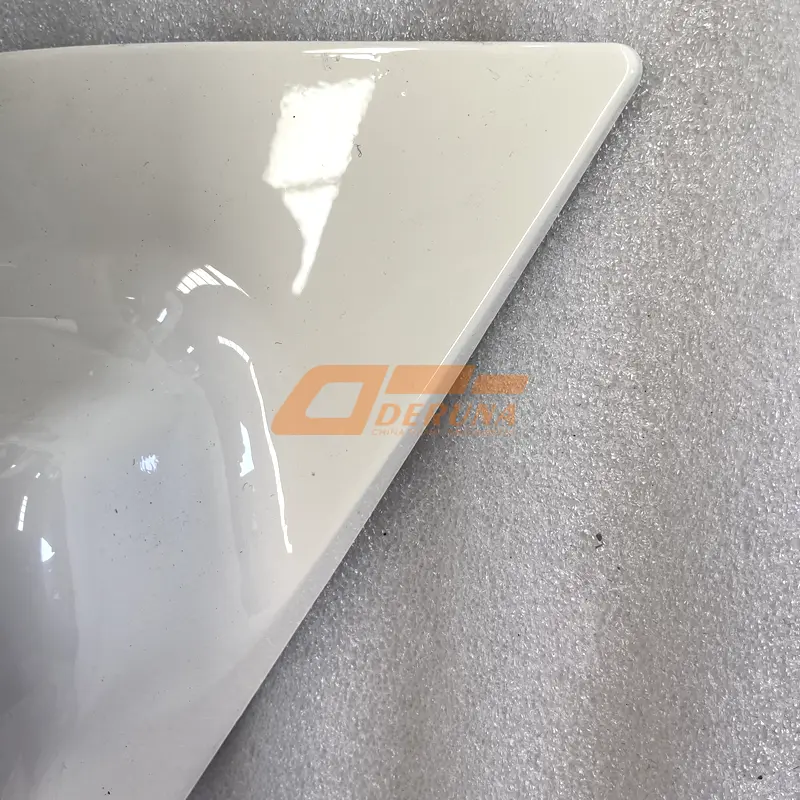 8202022-A01 Right Lower Mount Decoration Cover