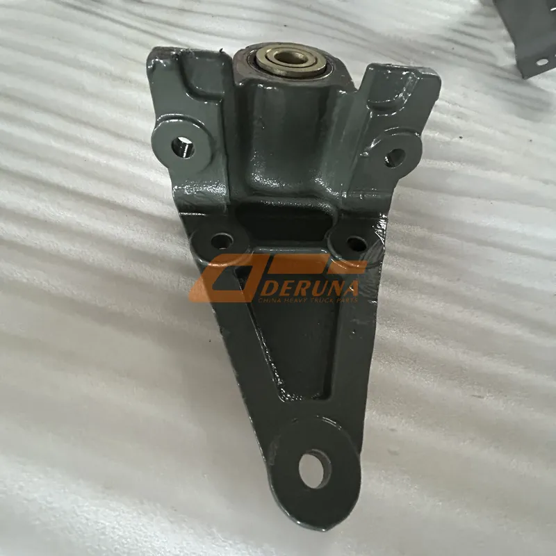 WG9925522112 Front Spring Rear Bracket Assembly