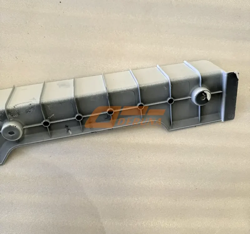 2803082-2000/D Front Bumper Right Side Trim Panel (See 2803081-2000)