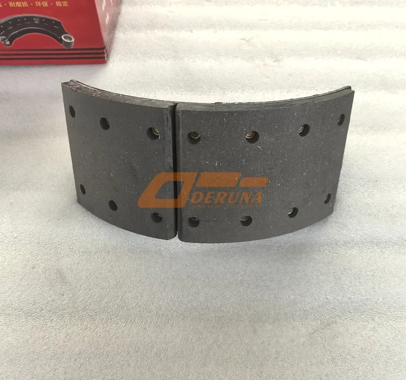 3501390C242 Front axle brake pad FAW J6 assembly