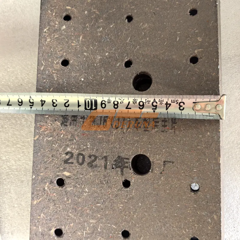3502406-A6E/A3502407-A6E/A Rear Brake Lining (12+16 Holes) 3250,3310 (2016- )Faw J6