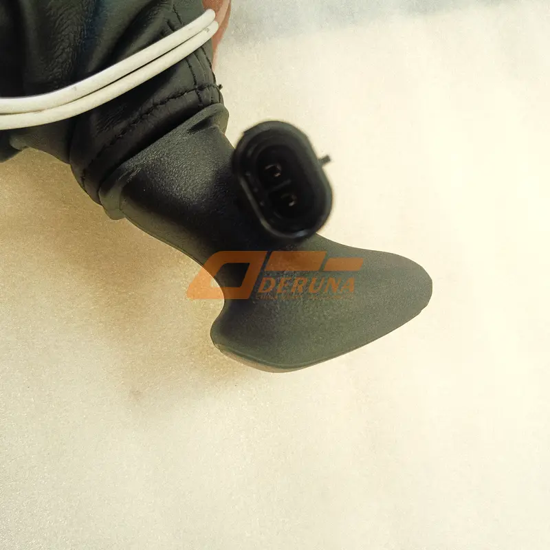 3508040-2000/D Trailer Manual Valve With Fitting Assembly