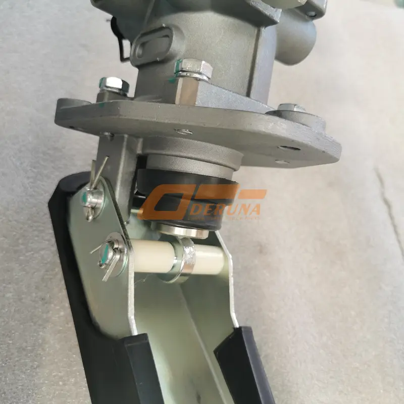 3514105-362 Brake Master Tap With Pedal