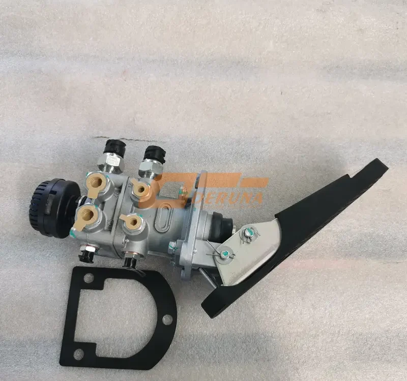 3514105-362 Brake Master Tap With Pedal