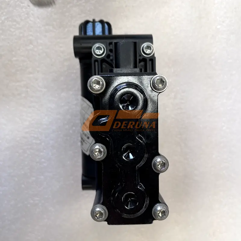 3518010-2005/A Differential Relay Valve With Quick Connectors And Silencer Assembly