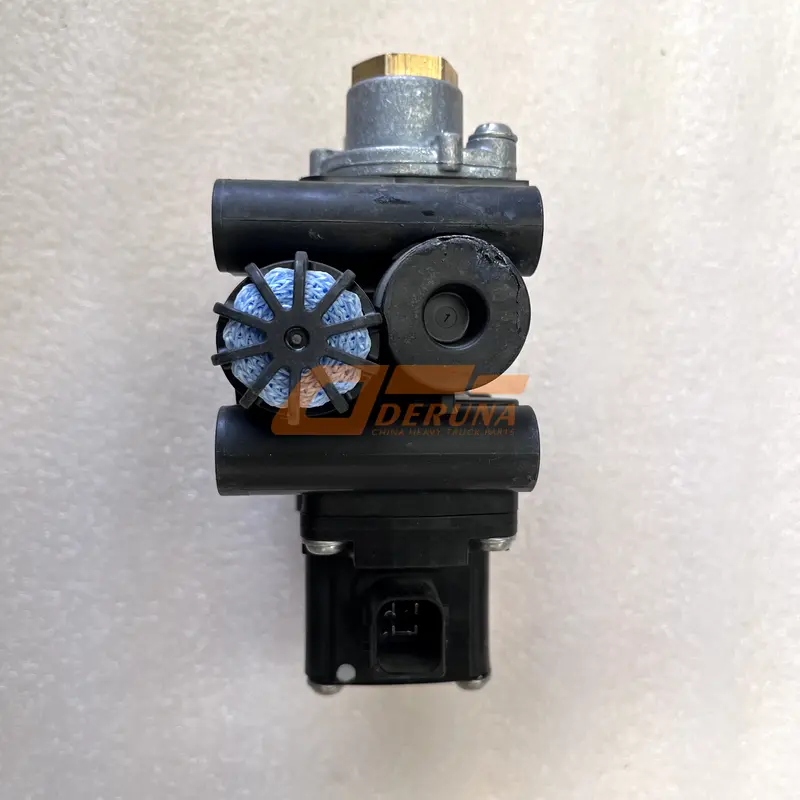 3518010-2005/A Differential Relay Valve With Quick Connectors And Silencer Assembly