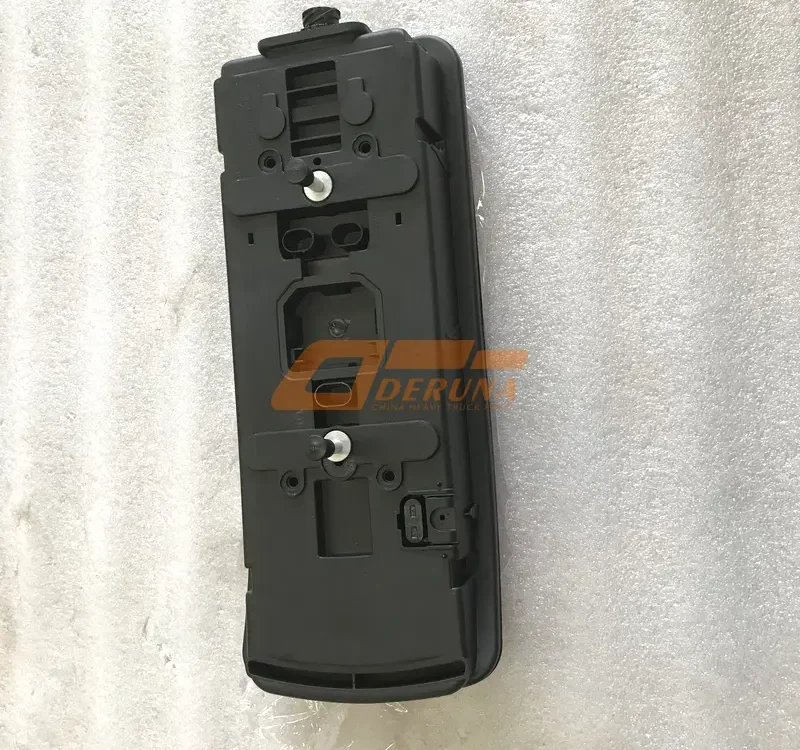 3716020-2000-C00/C Right Rear Combination Lamp Assembly