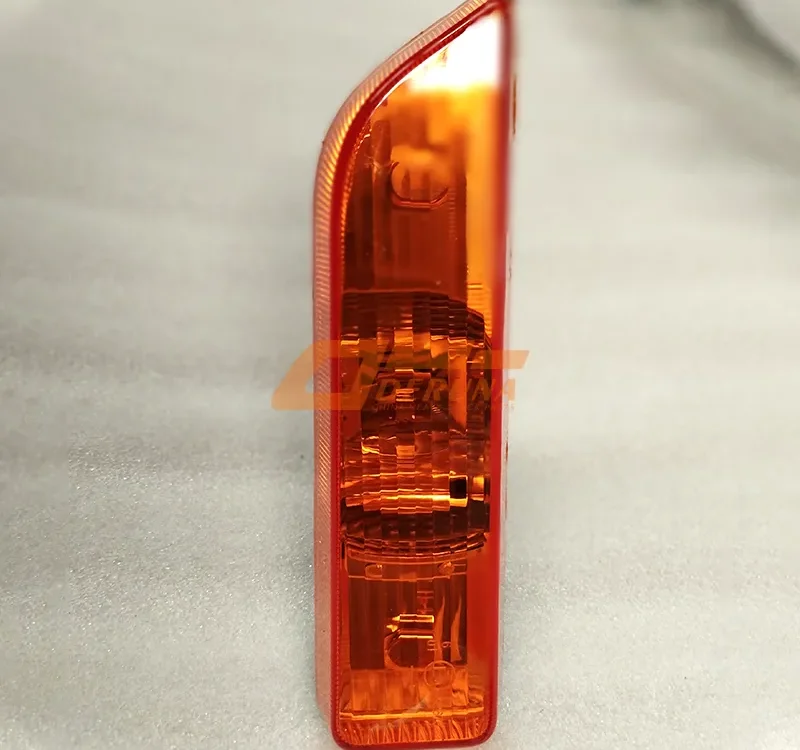 3726220-C6200 Right Turn Signal Lamp Assembly