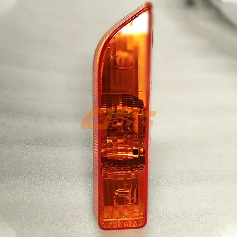 3726220-C6200 Right Turn Signal Lamp Assembly