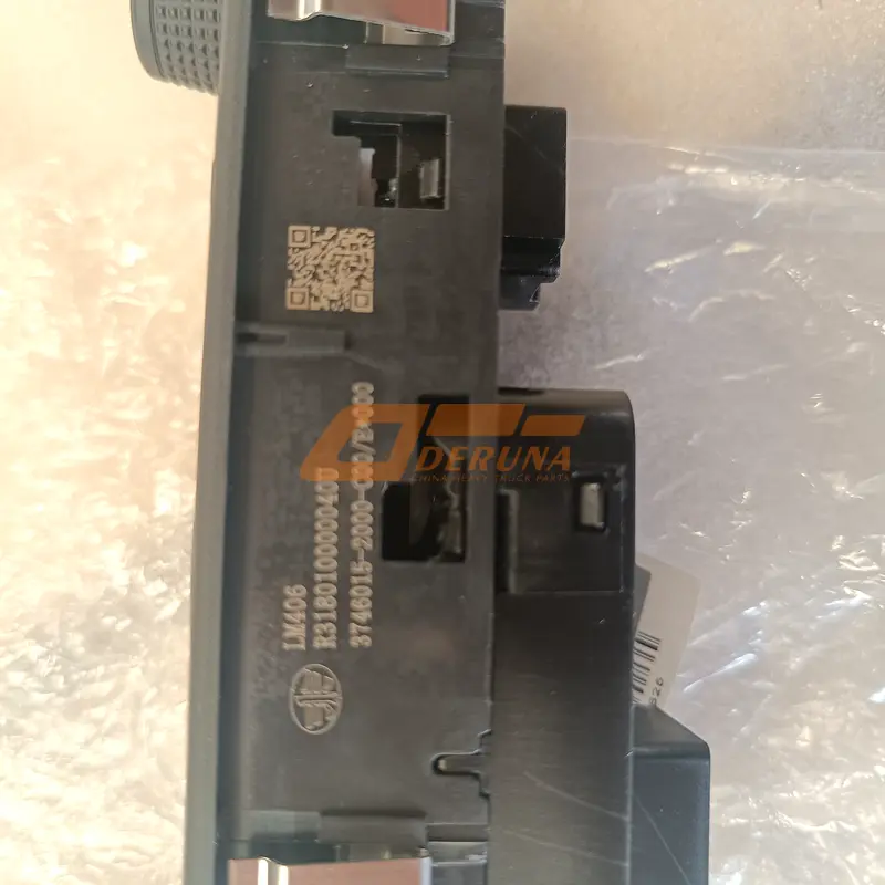 3746015-2000-C00/E Driver'S Side Glass Lifter And Rearview Mirror Control Switch Assembly