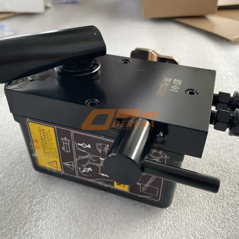 5001170-362 Cab Lift Pump