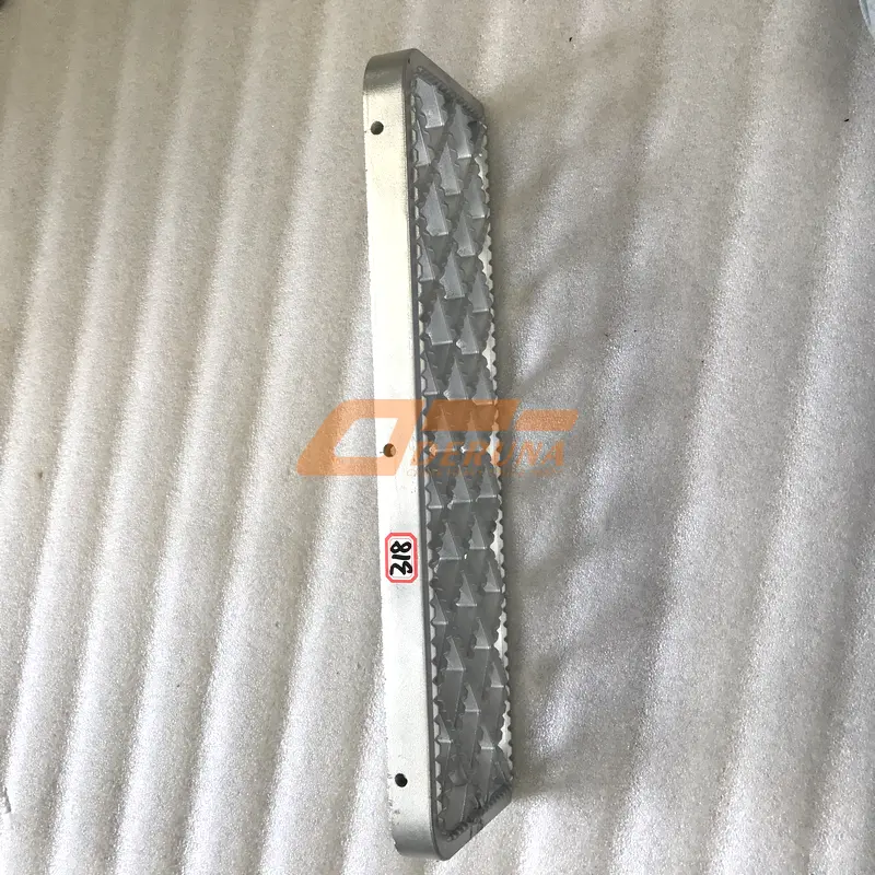 5103191-B90/D Three-Stage Footboard