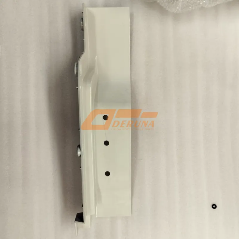 8406059-C6200 Left Trim Cover-Bumper