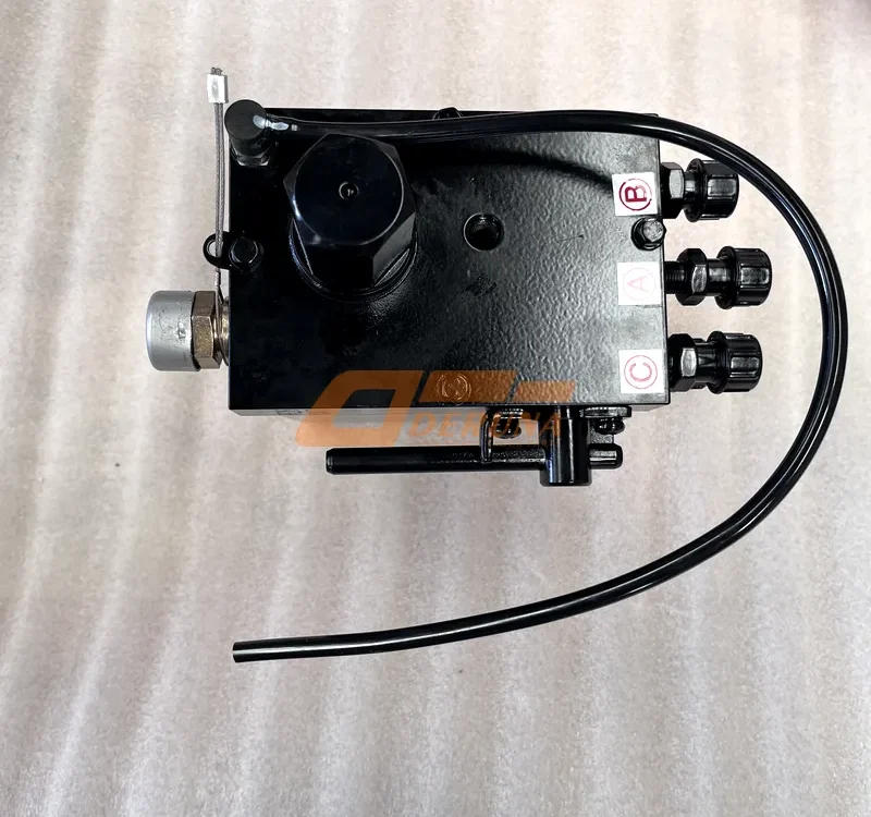 5005010-C6104 Manual oil pump assembly- 100% Genuine Factory Price