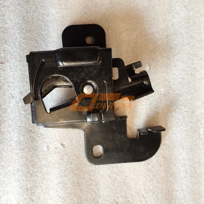 5301610-C6100 Right Lock Assembly - Front Cover- 100% Genuine Factory Price